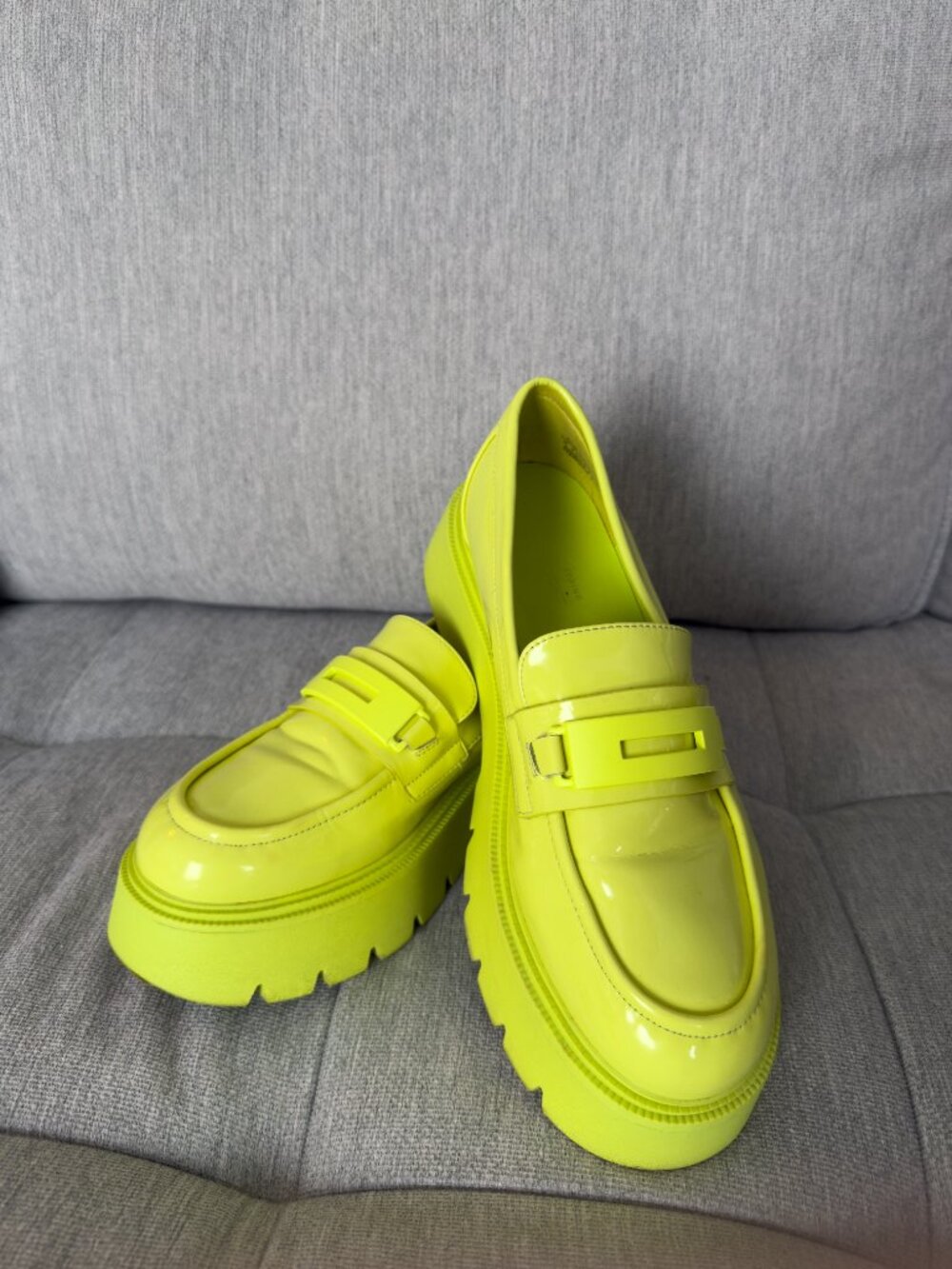 Call It Spring Izzy Neon Lime Platform Penny Loafers Chunky Lug Sole Sz 8 - Picture 5 of 11